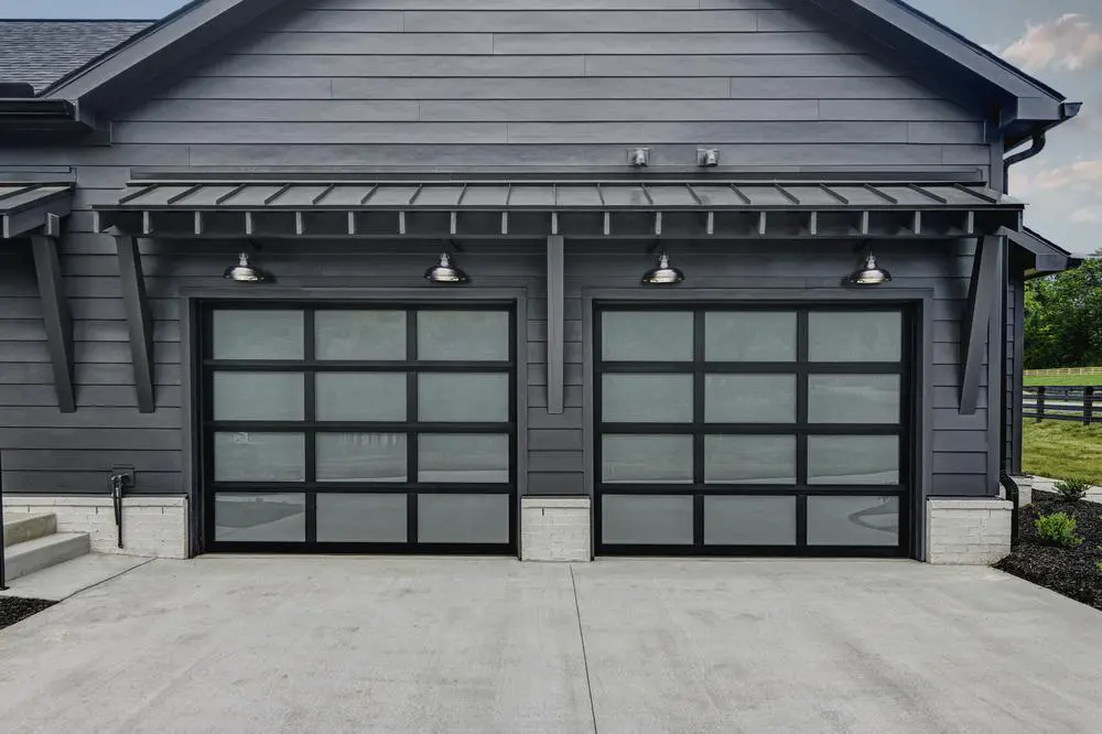 Avante Garage Doors